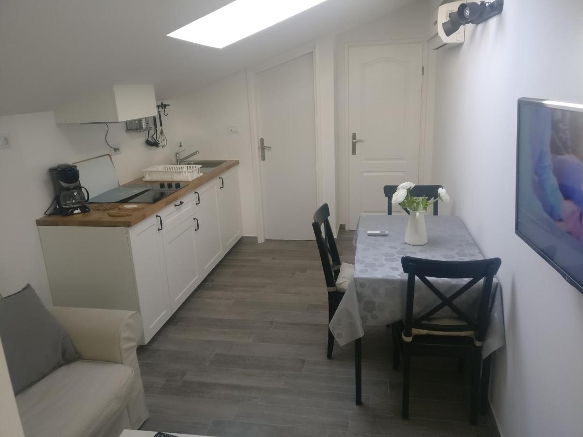 Popovic Apartment Porec
