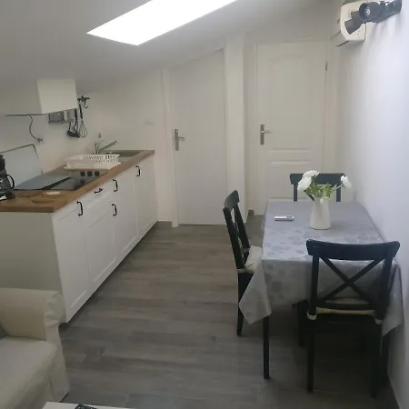 Apartmani Popovic Porec Exterior photo