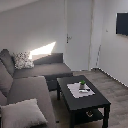 Apartmani Popovic Porec Exterior photo
