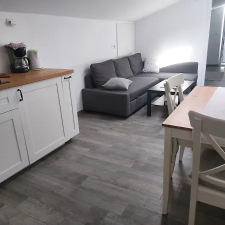 Apartmani Popovic Porec Exterior photo