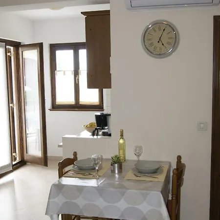 Apartmani Popovic Porec Exterior photo