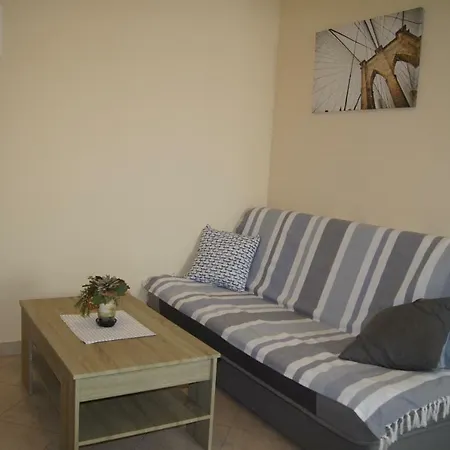 Apartmani Popovic Porec Exterior photo